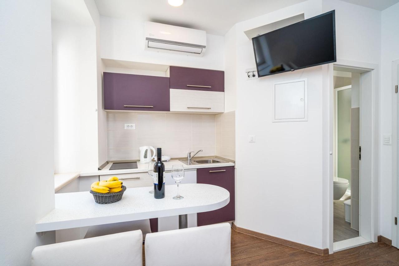 Apartament Maro